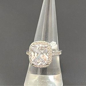 SOLD ELSEWHERE -  Stunning cocktail ring